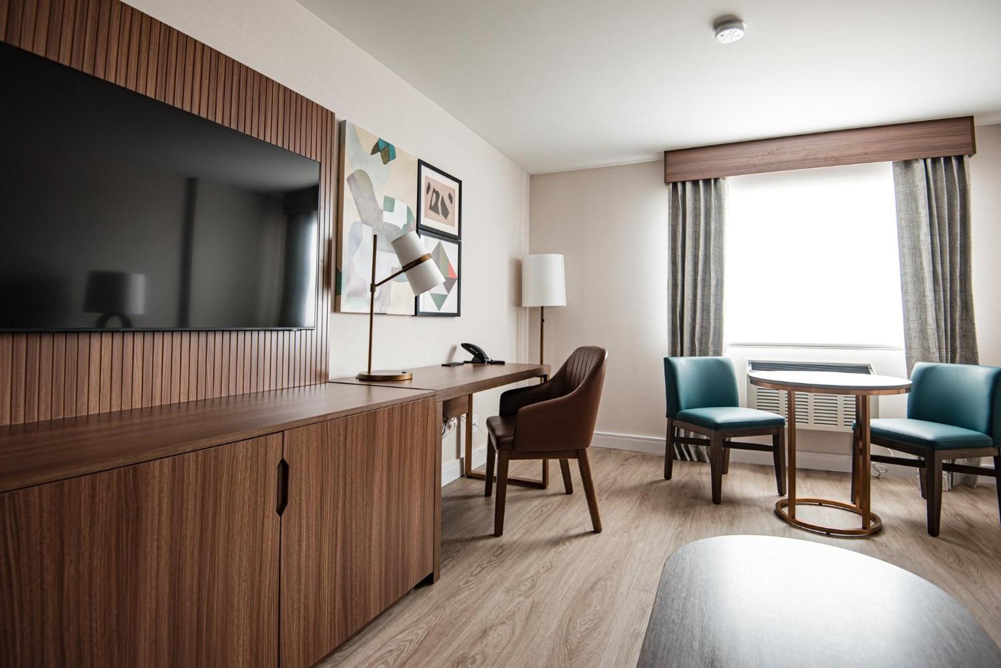 Holiday Inn & Suites Winnipeg Downtown By Ihg Exterior foto
