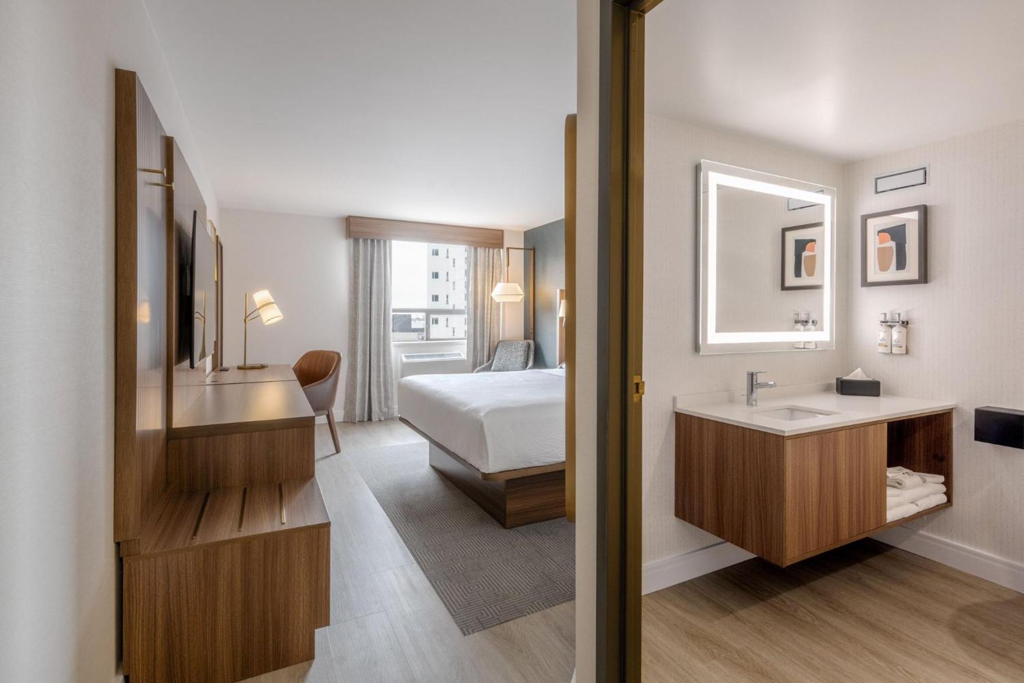 Holiday Inn & Suites Winnipeg Downtown By Ihg Exterior foto
