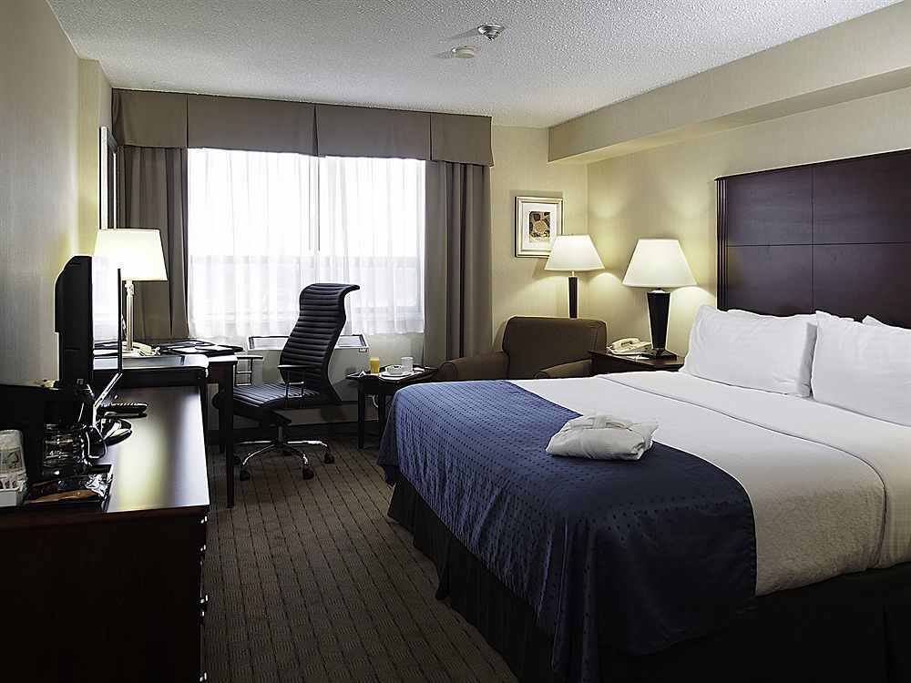 Holiday Inn & Suites Winnipeg Downtown By Ihg Exterior foto